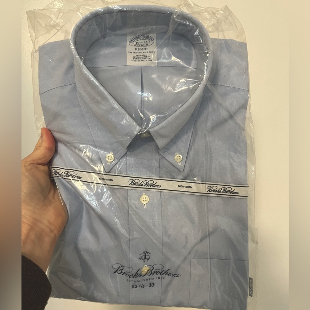 Brooks Brothers Men's Light Blue Regent Dress Shirt